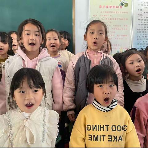 缤纷社团 童声飞扬，向美而“行”  快乐成长——北漳小学音美社团活动风采