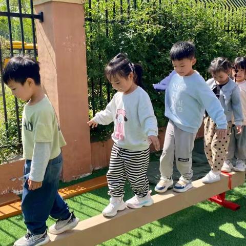 龙泉祥泉幼儿园中一班开学第十二周