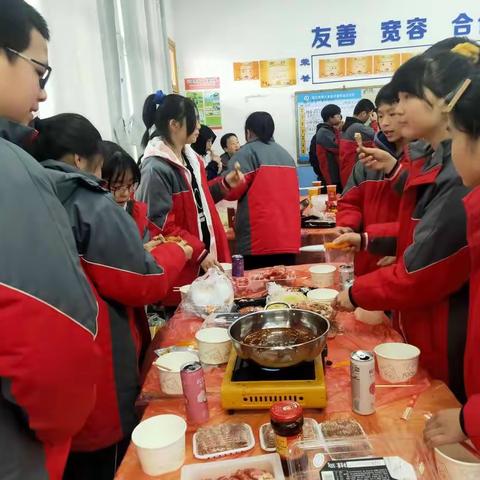 2021年12月31日----2015班元旦跨年火锅节