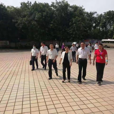 海南省人大常委会副主任关进平赴澄迈县爱心学校开展执法检查简讯