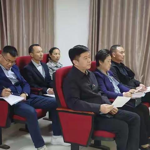 奇思妙想构建多彩课堂，同台竞技展示青春风采——记临川十六中学科带头人骨干教师评选赛课活动