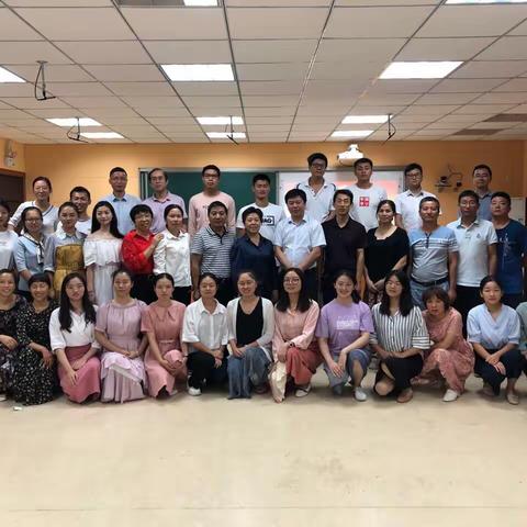 师徒结对  携手共进——记临川十六中师徒结对活动