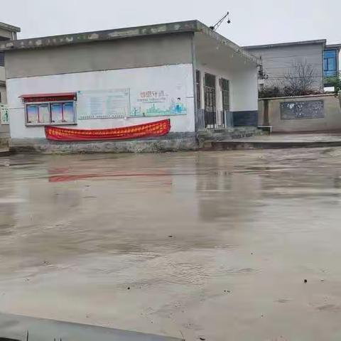 丁庄村推进人居环境整治，           建设美丽村庄