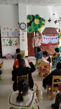 焦山寺幼儿园师幼互动日常