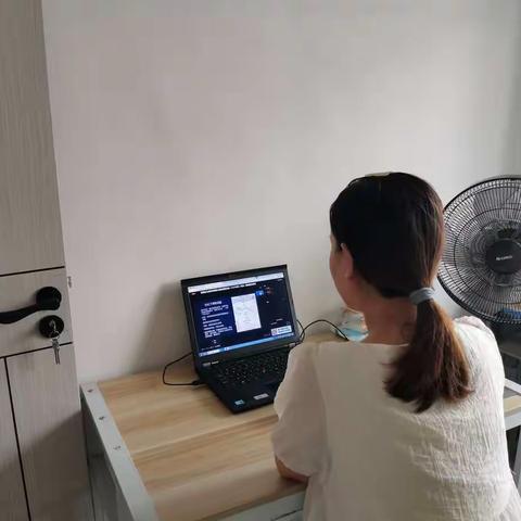 新课标，新理念，展望新学期 ——源汇区空冢郭镇中体育教研参加省义务教育课程方案和课程标准培训会