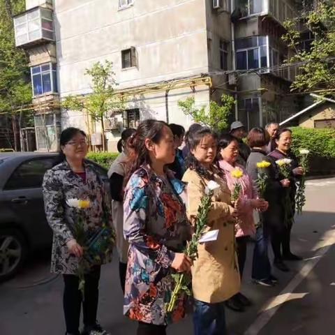 小寨路街道子祥社区“文明环保.低碳祭扫”清明节公祭活动记录