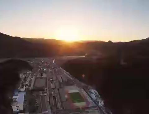 迎着2022崭新的步伐一起向未来