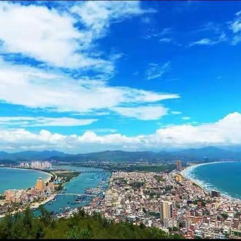 让我们一起，  “ 双月湾”！