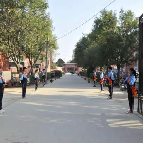 上官镇二初中举行第一届保顺爱心基金会颁奖仪式