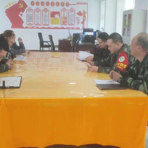 建团百年正青春 奋斗有为正当时——长山林场开展“五·四”主题团课活动