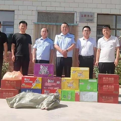 延川：县委县政府慰问气象防汛值班人员