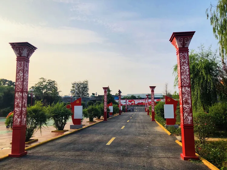 兴平板桥有个名人,你知道吗?