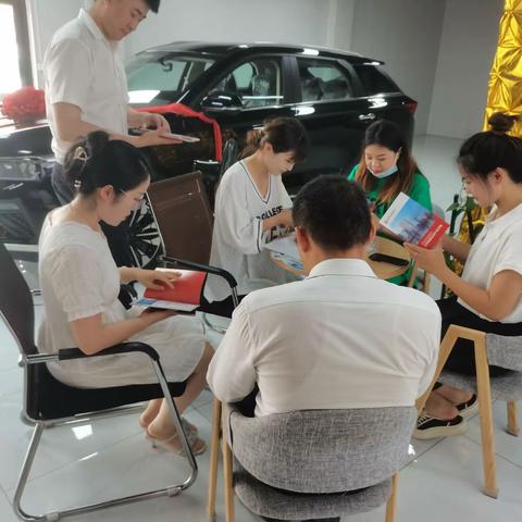 青岛农商行自贸区支行银企座谈会