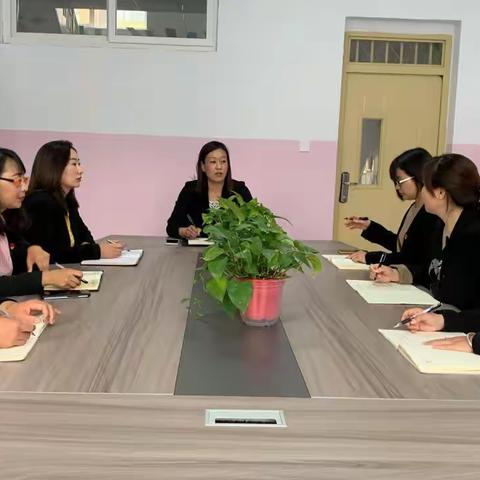 【创文明城·建文明校】“家校共育  携手同行”——金鹰小学家长会