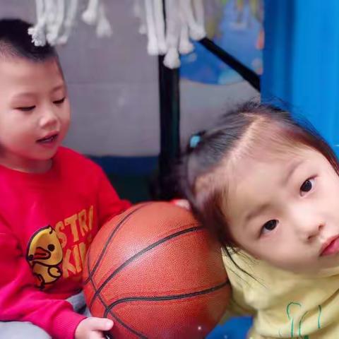 青青草幼儿园中班10月活动