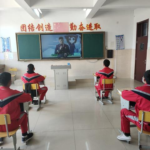 善岱中心校组织学生线上收看“全国中小学消防公开课”