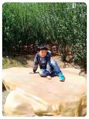 往事难如烟，不思量，自难忘