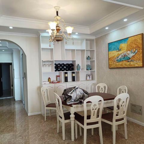 ⭐️🔑房东急卖降价，鹭湖国际3/2/2卫85产权，23楼带楼顶花园！房东成都换房急卖65.8万看房6758