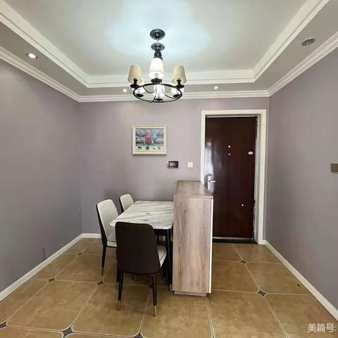 ⭐️🔑房东急售江景房一口价68.8万领地国际公馆产权71实际95平米，3/2/2精装安逸楼层看房6758