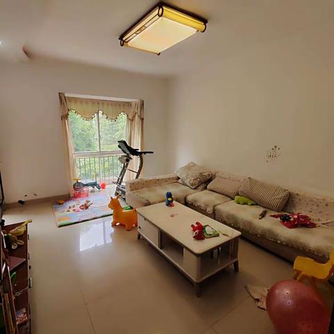 ⭐️🔑市一小学区急售49.8万房旭景家园126产权大3/2/2卫带3个阳台，带车位5楼看房6758