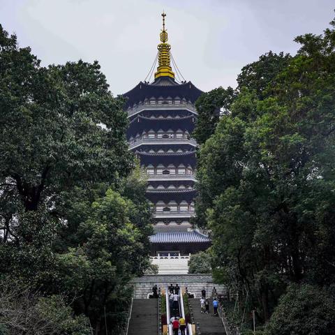 西湖雷锋塔