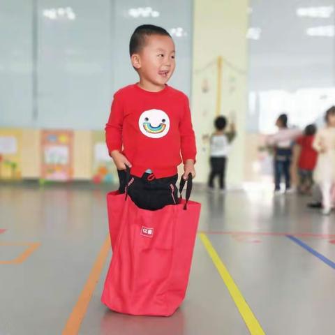 芽芽（2）班王硕成长记录