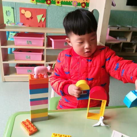 芽芽（2）班李浩晨成长记录