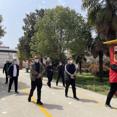 召陵区教育局深入老窝镇台寺小学进行疫情防控督导检查