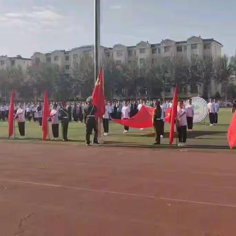 看绿茵骄子际会，谱校园运动乐章——银川外国语实验学校第十六届田径运动会