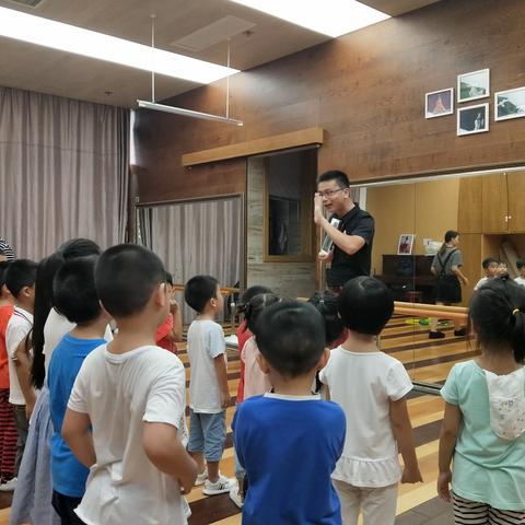 中加幼儿园的高尔夫时光