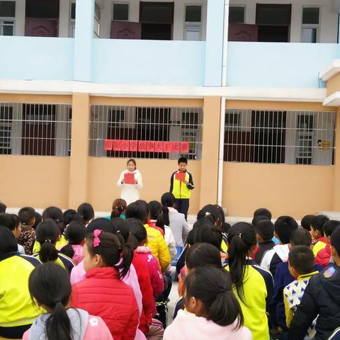 学校是我家，共沐书香丰盈你我她――涢阳小学举办故事大王及计算之星比赛。