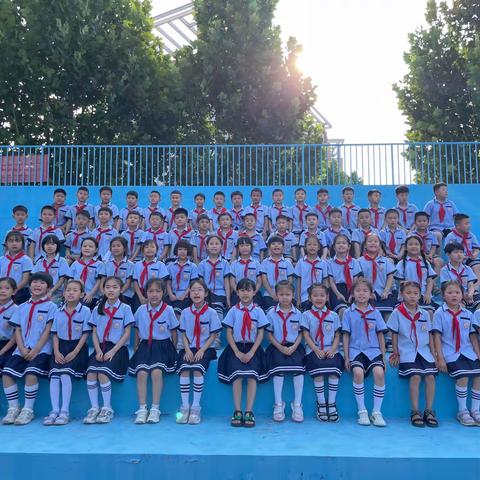 落叶进浸染课堂﻿ “云端”照亮课堂