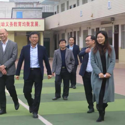 藤县深化文明校园创建工作现场交流会在藤县濛江镇中心校举行