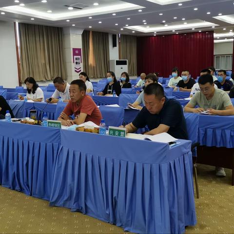 内蒙古市场东部区“两端建设”交流研讨会