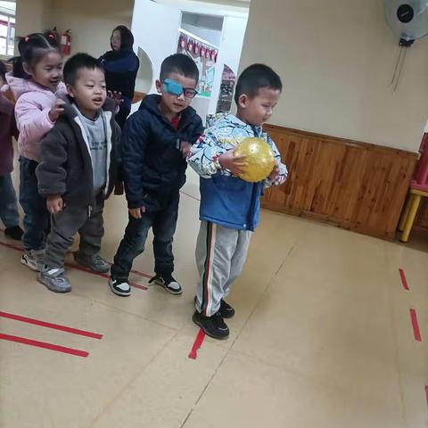 海城长虹幼儿园中二班第十四内容的美篇