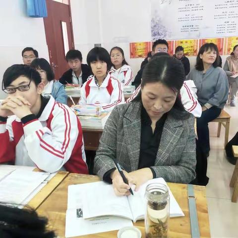 东营区黄河中学教师全心准备“全市第三批初中英语青年骨干教师重点培养对象优质课评选”