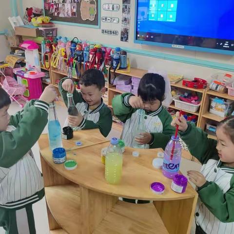 (り 瞳深色的美篇