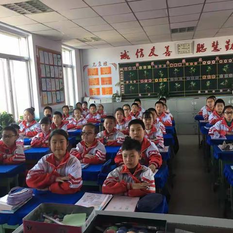 创建“四型校园”之学习型:“乘法分配律”课后反思