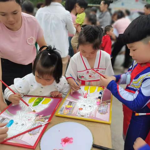 童馨幼儿园与石桥社区携手开展《幼儿园进社区》活动邀请函