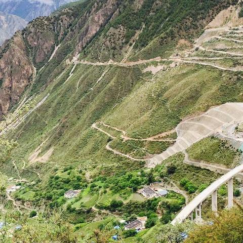 318国道上最难走的一段路，老兵自驾川藏线（11）