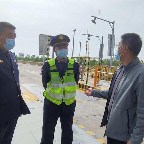 庆云收费站开展专项安全检查工作