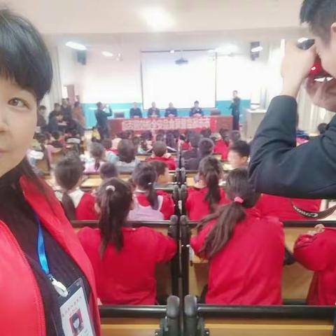 河潭村童伴之家在村委会的支持下邀请到鹰潭市市场监督管理局进入校园进行食品安全知识宣讲！
