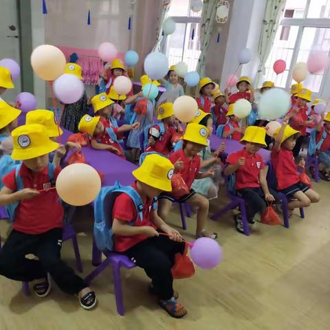 六月，是童年的音符🎵六月，是童年的摇篮🌈六月，是童年的梦乡🌛六月，是童年的☀