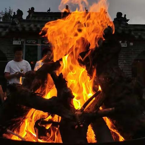 刚谦教育学校2019“读千古美文 做少年君子”夏令营～篝火之夜Day19