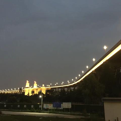大桥夜景