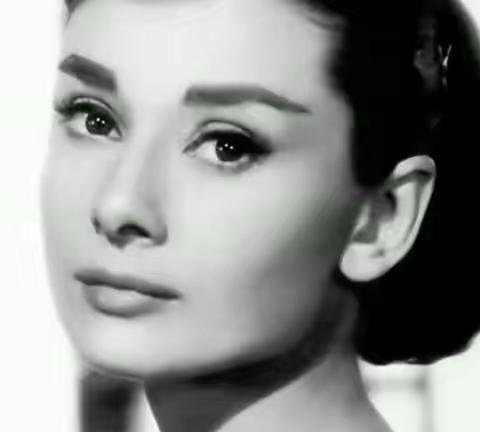 昔日银幕上璀璨的明星