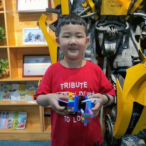 乐博机器人小学员王澍璞5月课程学习总结