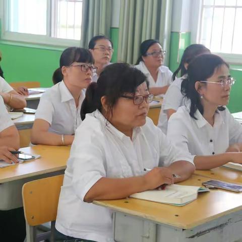 【九小培训】提升师资力量 打造品质教育