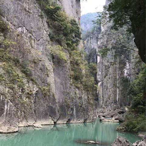 红叶行第四站— 小巫峡