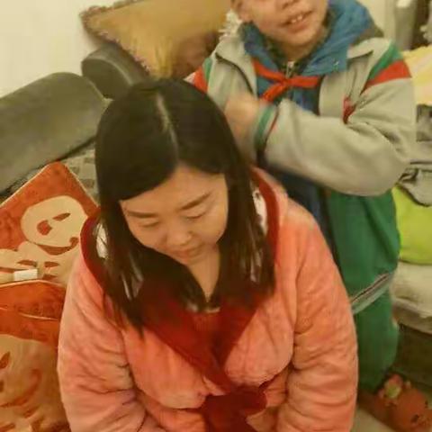 宿迁市实验小学二6班 三.八妇女节感恩活动剪影